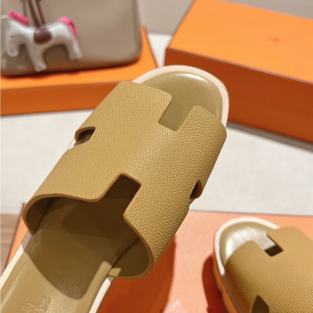 Hermes Women's Tan Wedge Sandals - Picture 7 of 8